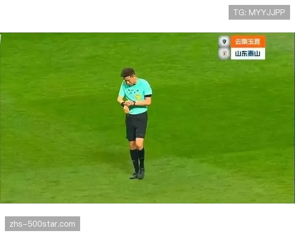 消息：德甲裁判委员会开会研讨对“战术犯规”中断对方压迫的判罚尺度